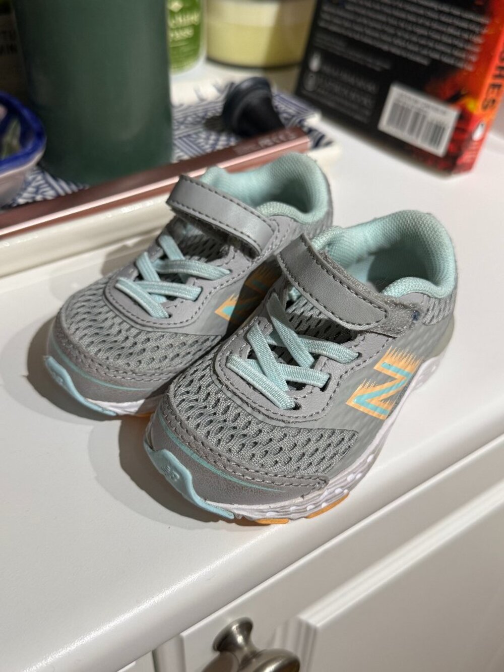 Like-new Baby New Balance Sneakers, size 4 (toddler)